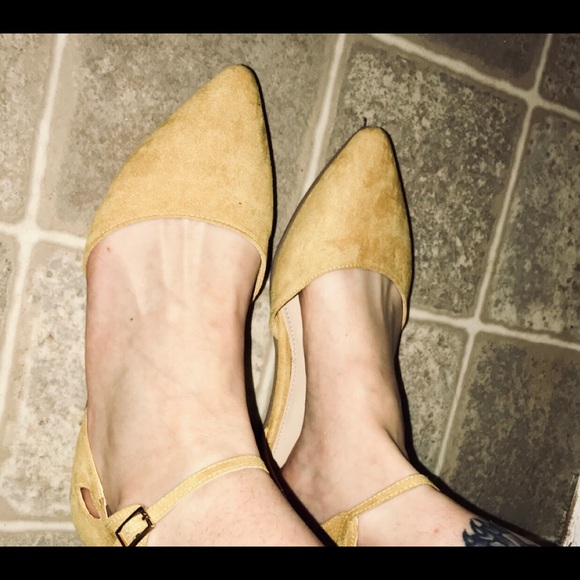 Shoes - Picture 2 of 3